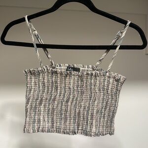 Lulu’s crop top